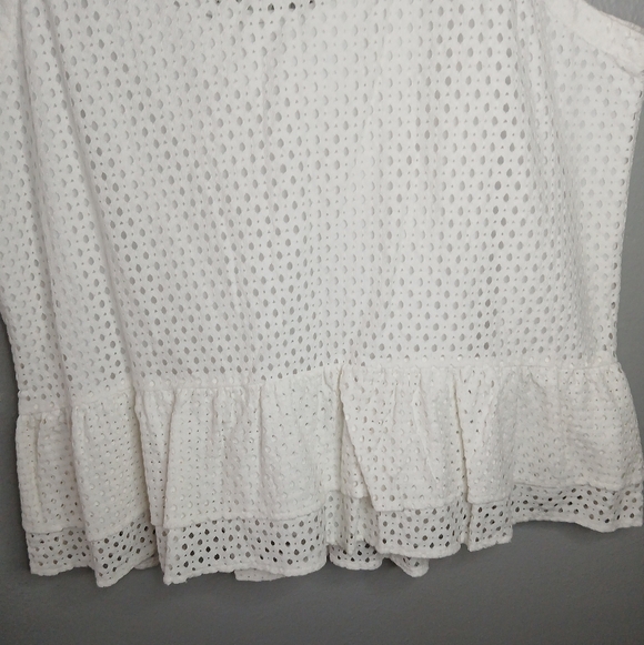 a.n.a A New Aproach White Eyelet Peplum Top - Picture 12 of 15